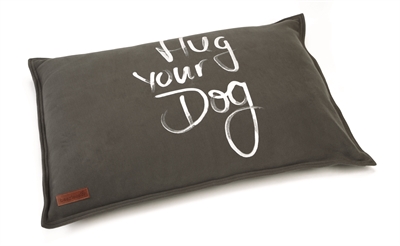 beeztees hondenkussen lounge hug your dog antraciet